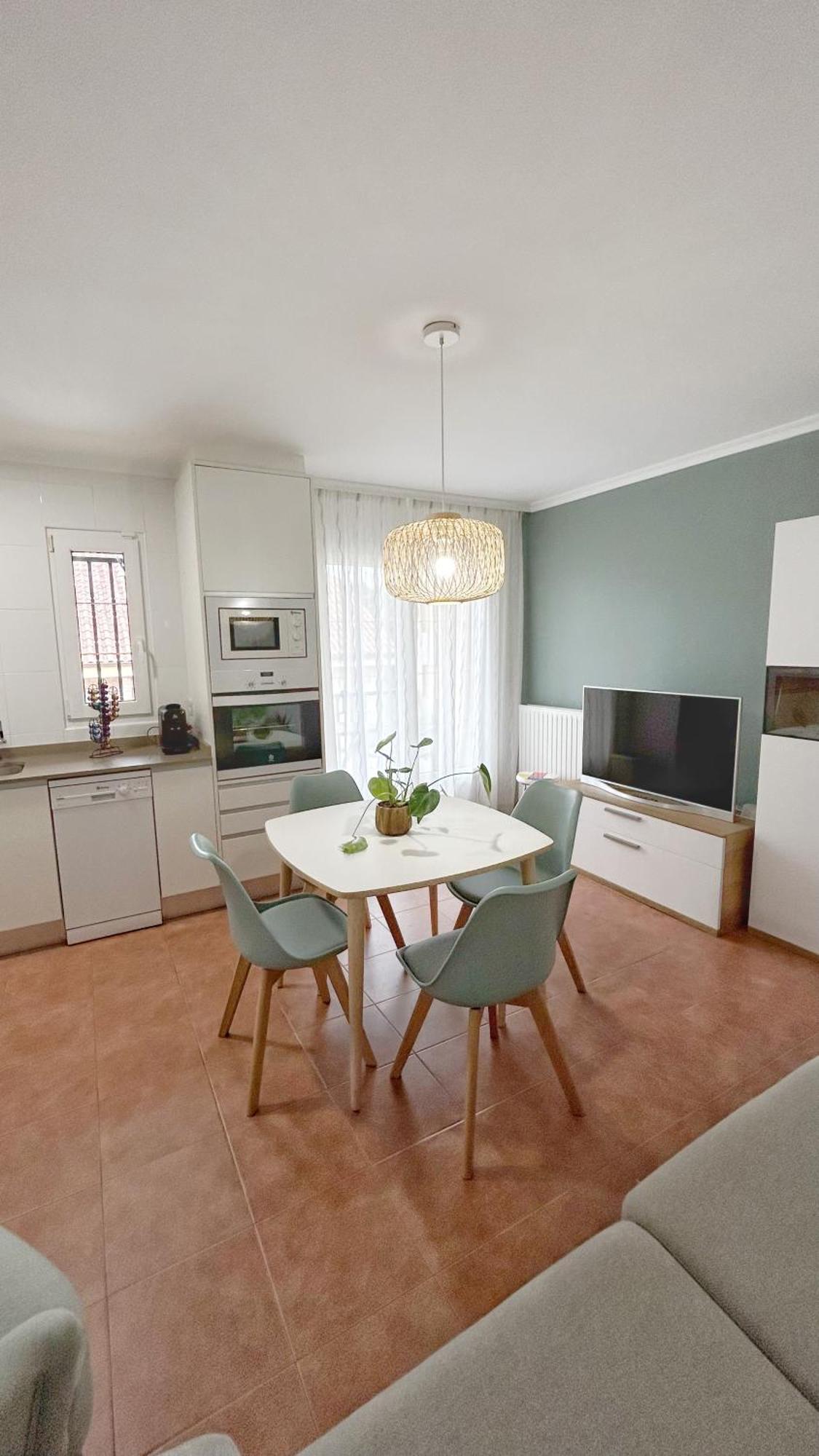 Comillas Bº Casasola - Residencial Lagos Azules - Netflix, Prime, Wifi & Free Indoor Parking Экстерьер фото